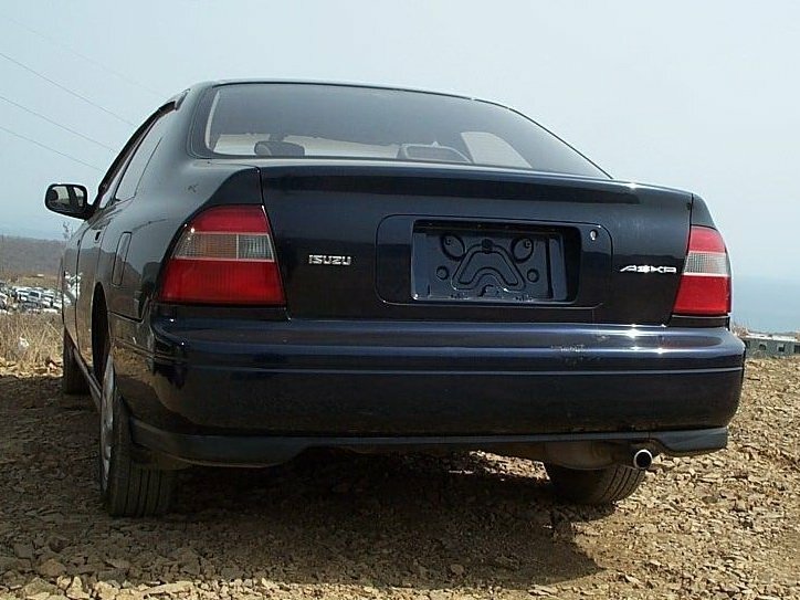 Isuzu Aska III, 1996, фото 3