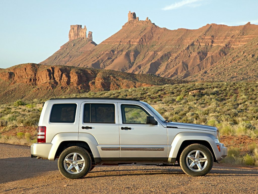 Jeep Liberty (North America) II, 2009, фото 4