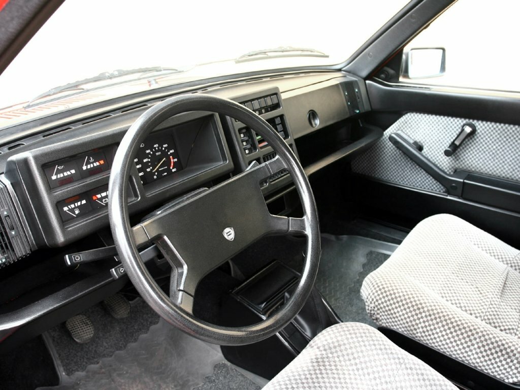 Lancia Delta I (831), 1989, фото 2