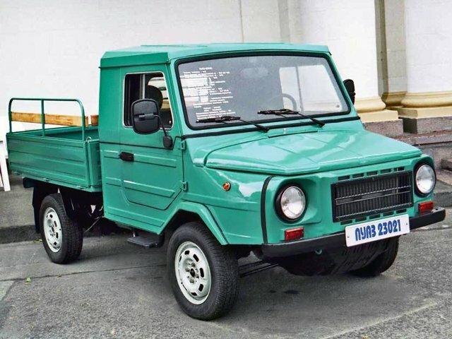 ЛуАЗ 1302 Волынь, 1993, фото 2