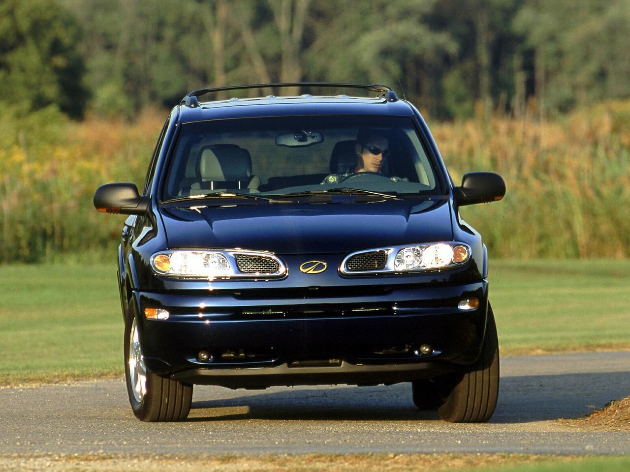 Oldsmobile Bravada III, 2001, фото 4