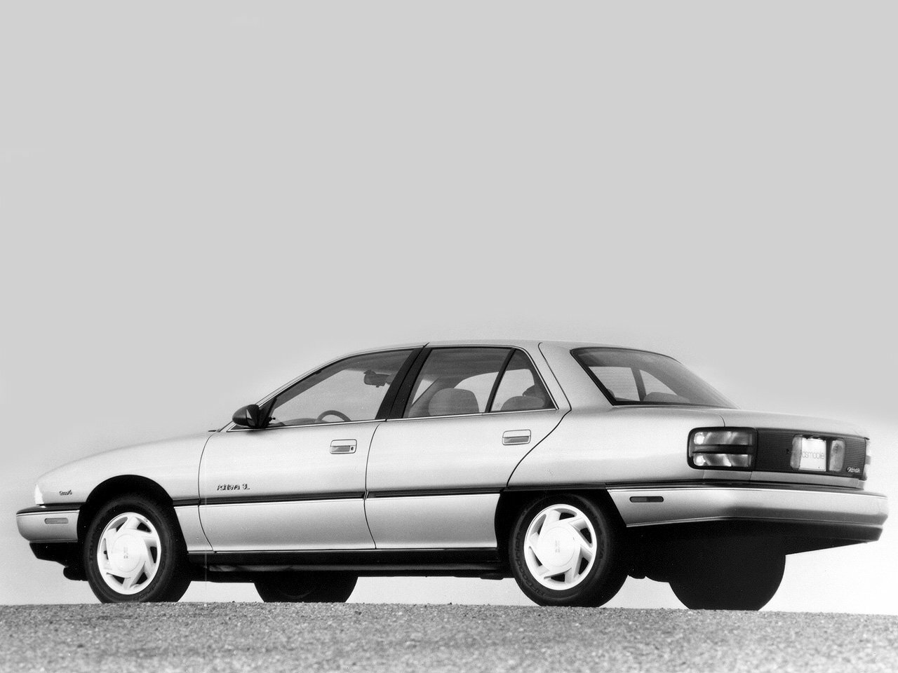 Oldsmobile Achieva, 1996, фото 3