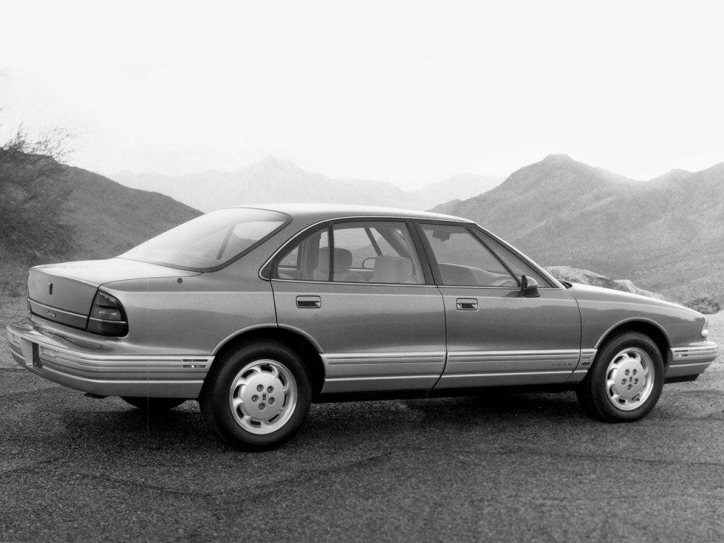 Oldsmobile Eighty-Eight X, 1994, фото 3