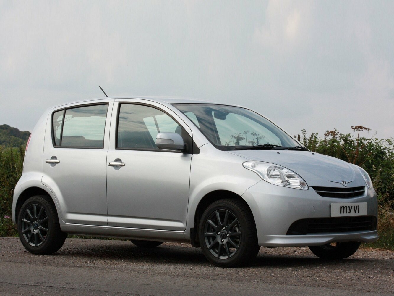 Perodua MyVi, 2008, фото 2