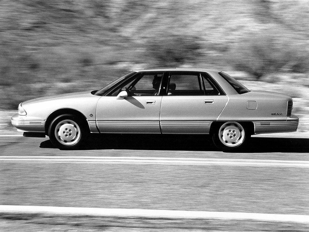Oldsmobile Ninety-Eight XI, 1995, фото 3