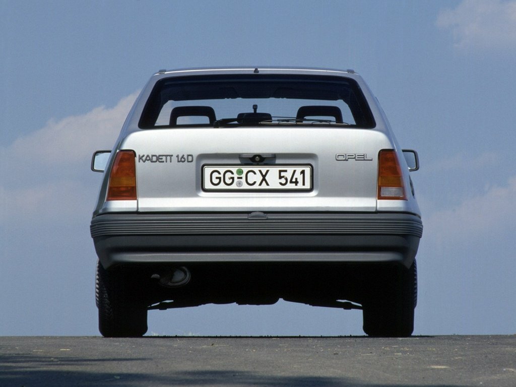 Opel Kadett E Рестайлинг, 1993, фото 4