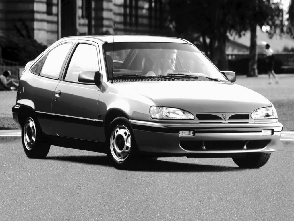Pontiac LeMans VI Рестайлинг, 1993, фото 2