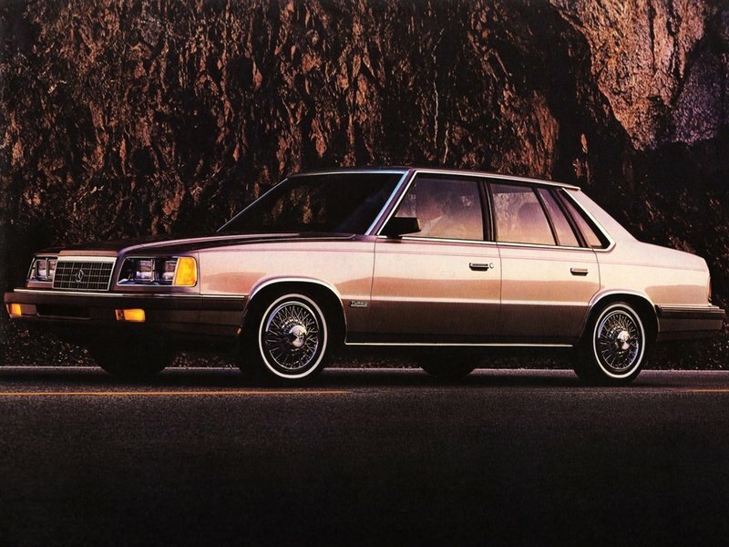 Plymouth Caravelle, 1987, фото 3