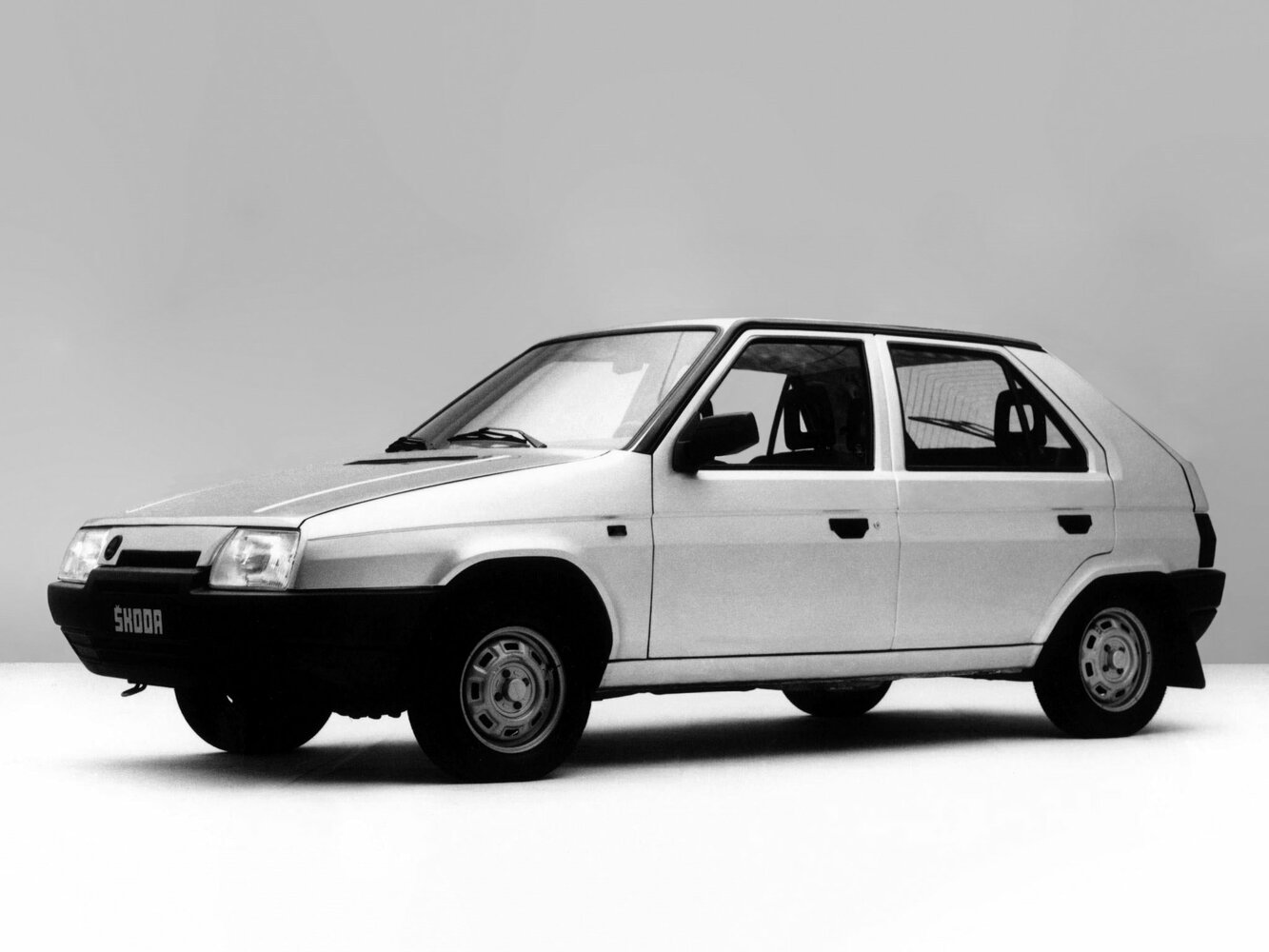 Skoda Favorit, 2000, фото 2