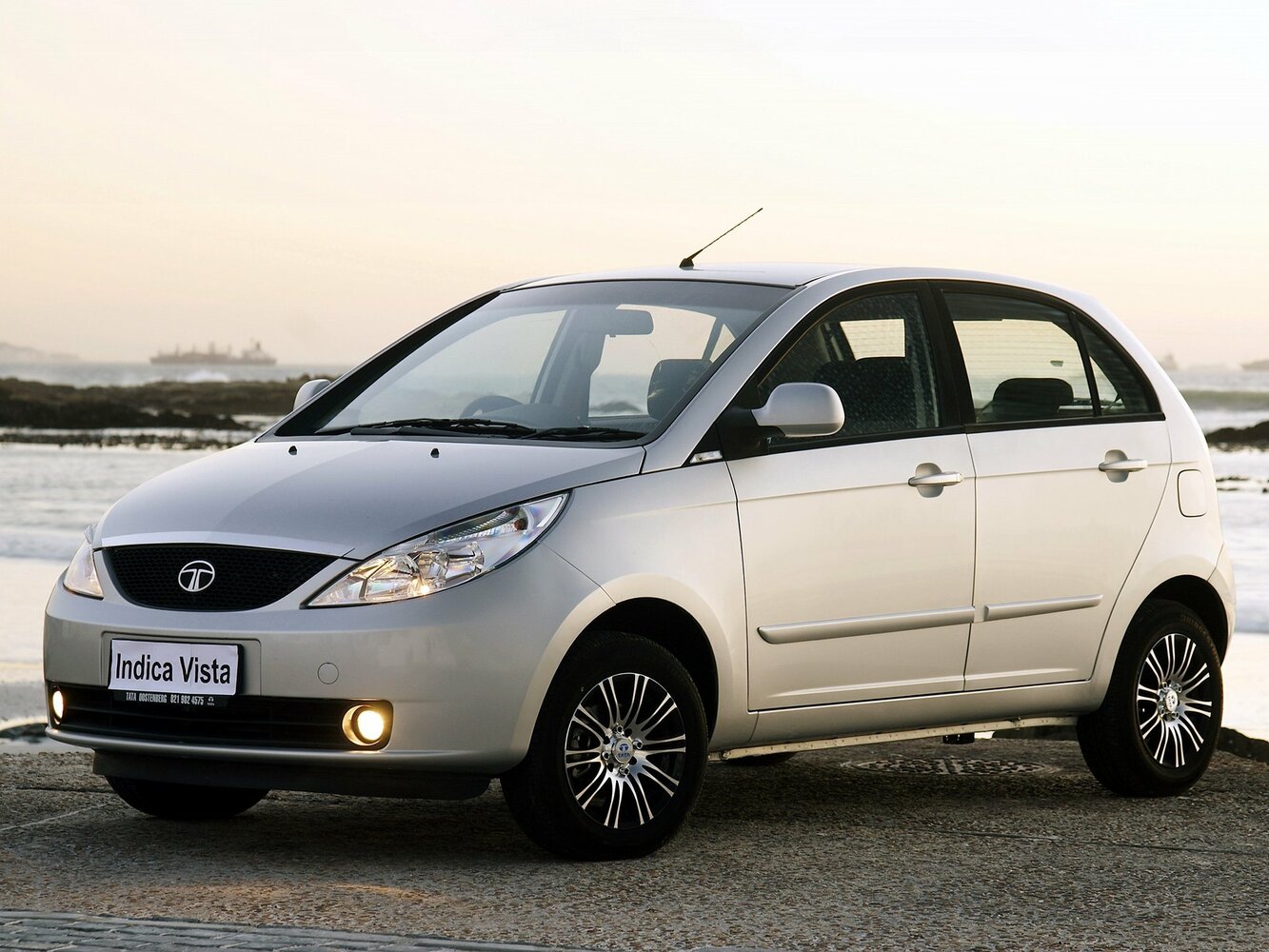Tata Indica II Vista, 2009, фото 4