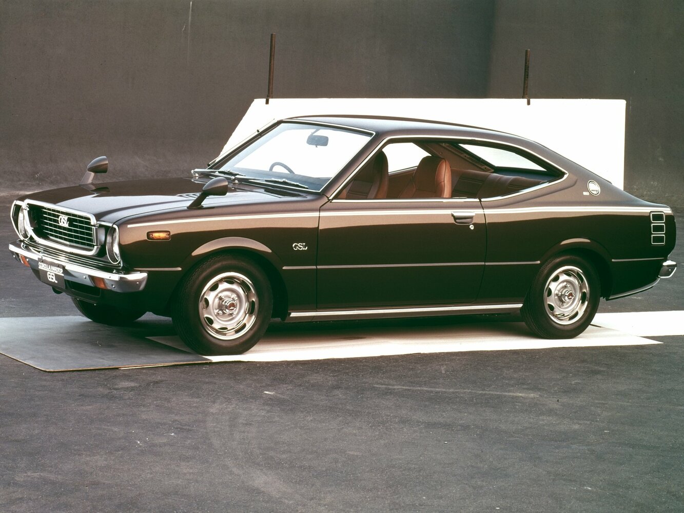 Toyota Corolla III (E30, E40, E50, E60), 1974, фото 2