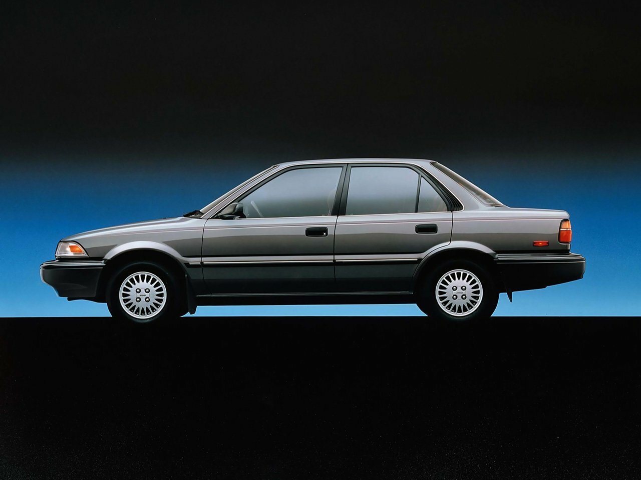 Toyota Corolla VI (E90), 1990, фото 5