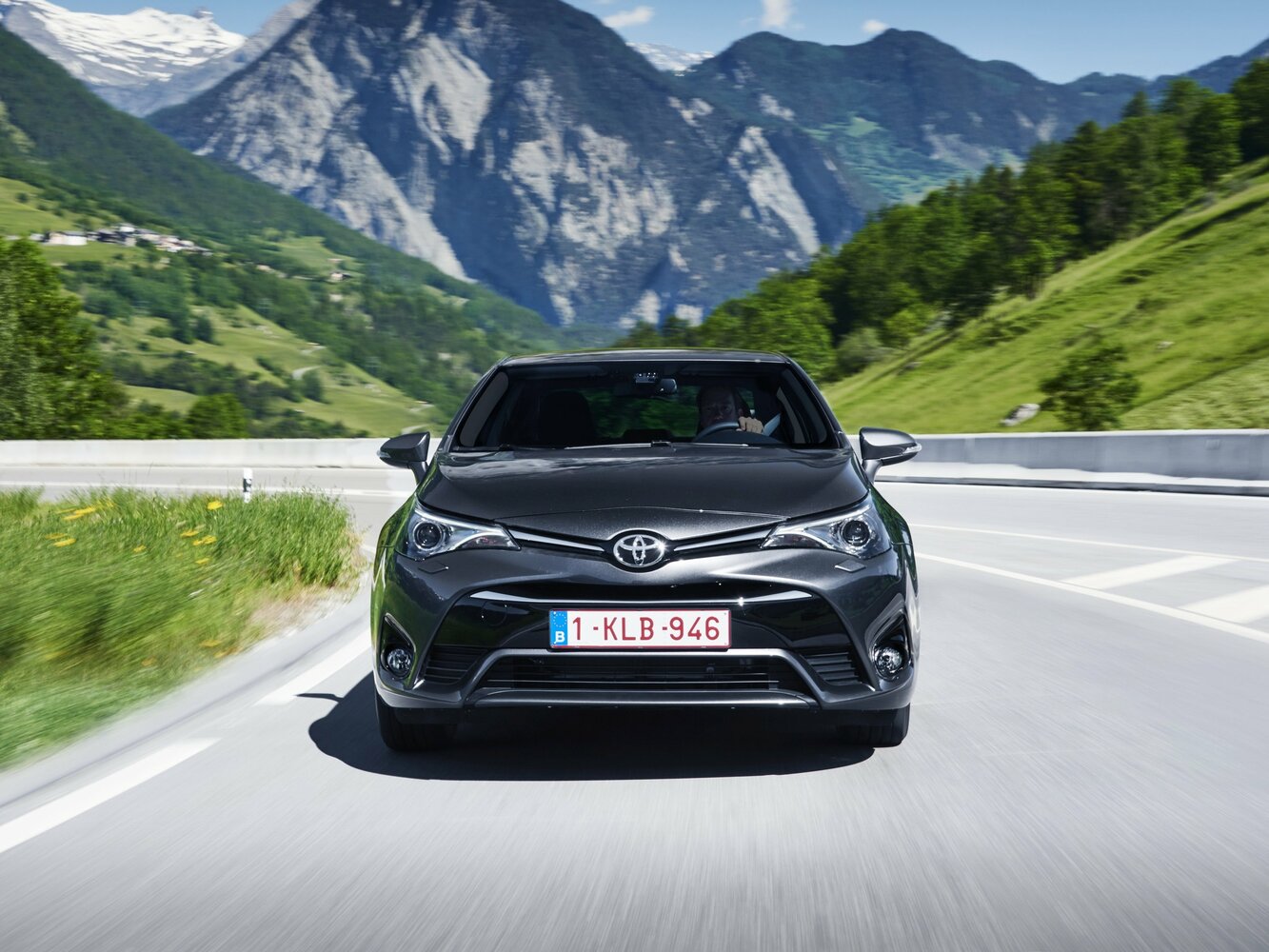 Toyota Avensis III Рестайлинг 2, 2015, фото 4