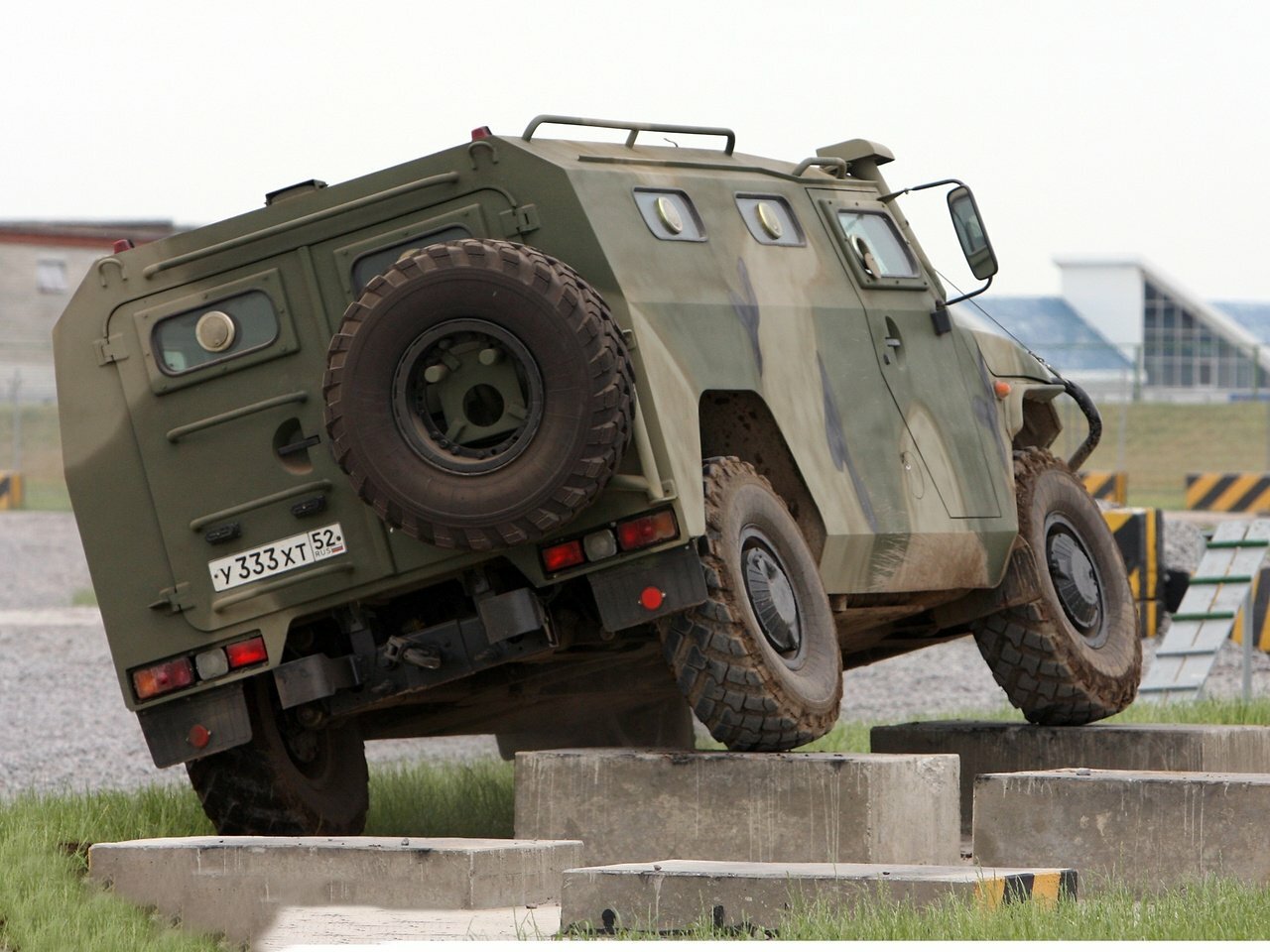 ГАЗ 2330 «Тигр», 2017, фото 2