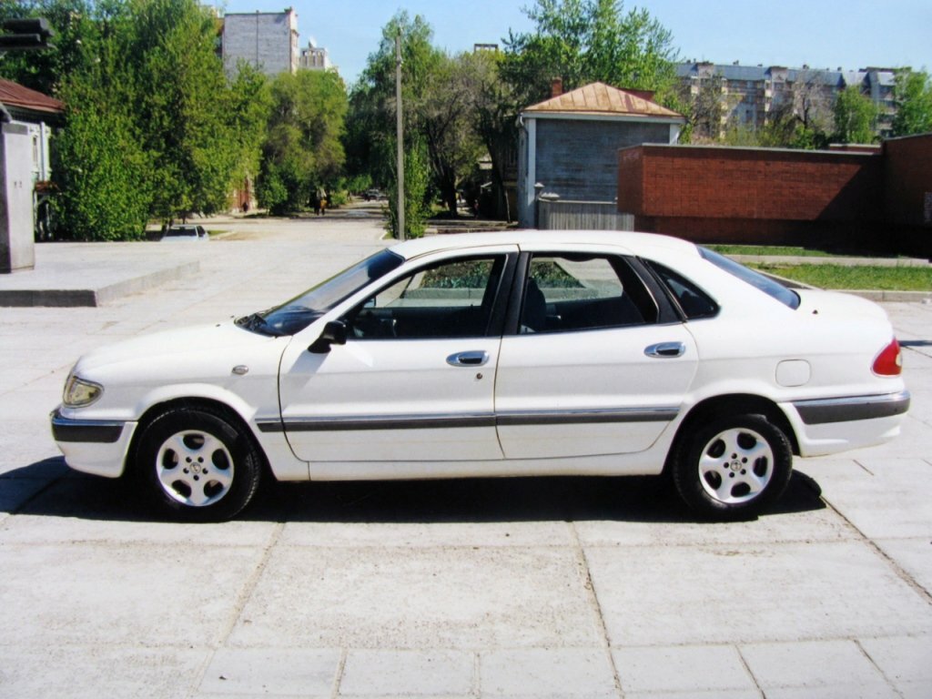 ГАЗ 3103 «Волга», 1997, фото 1