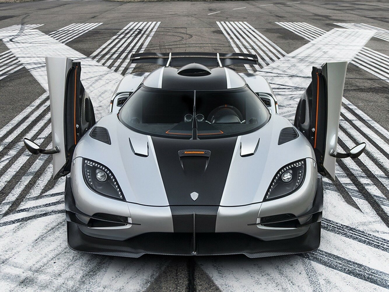 Koenigsegg One:1, 2014, фото 4