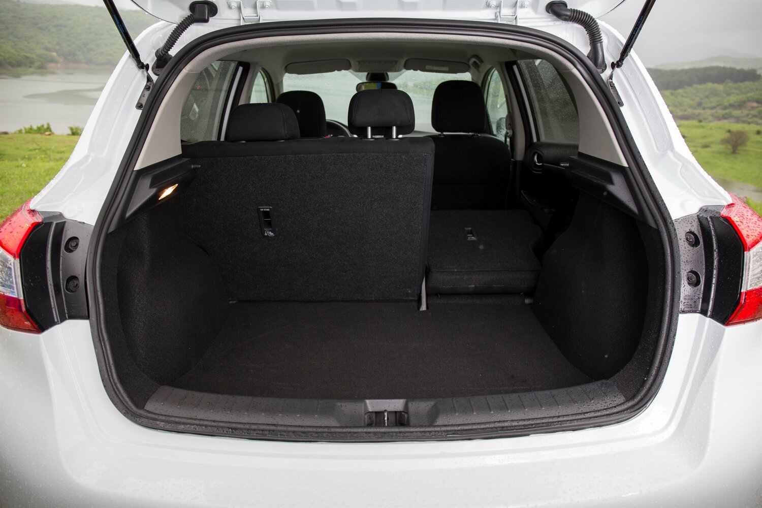 Nissan Tiida II, 2015, фото 2
