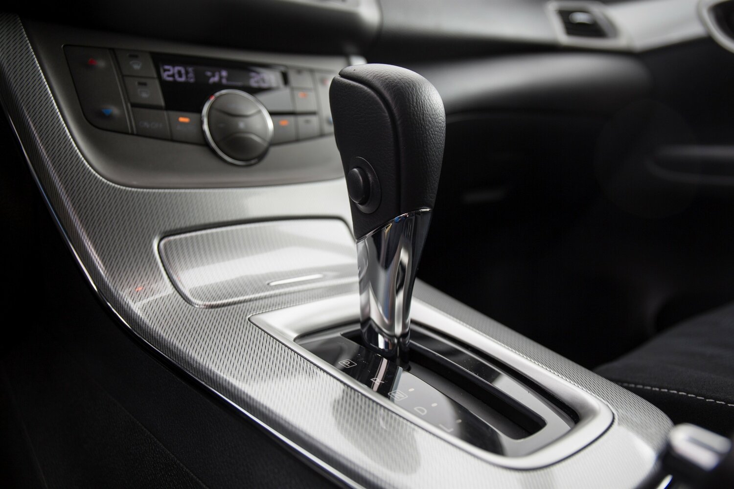 Nissan Tiida II, 2015, фото 13