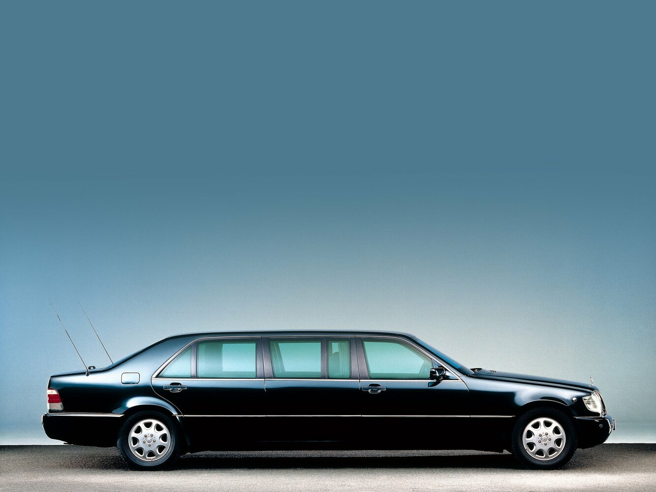Mercedes-Benz S-Класс III (W140) Рестайлинг, 1998, фото 3