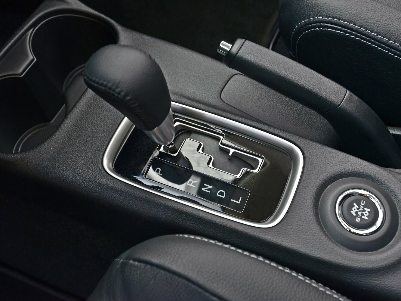 Mitsubishi Outlander III Рестайлинг 2, 2016, фото 1