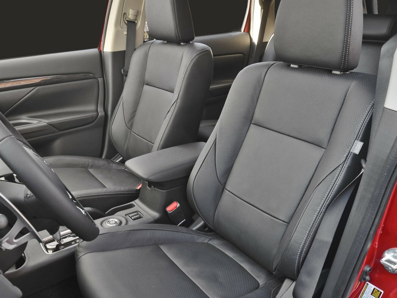 Mitsubishi Outlander III Рестайлинг 2, 2016, фото 13