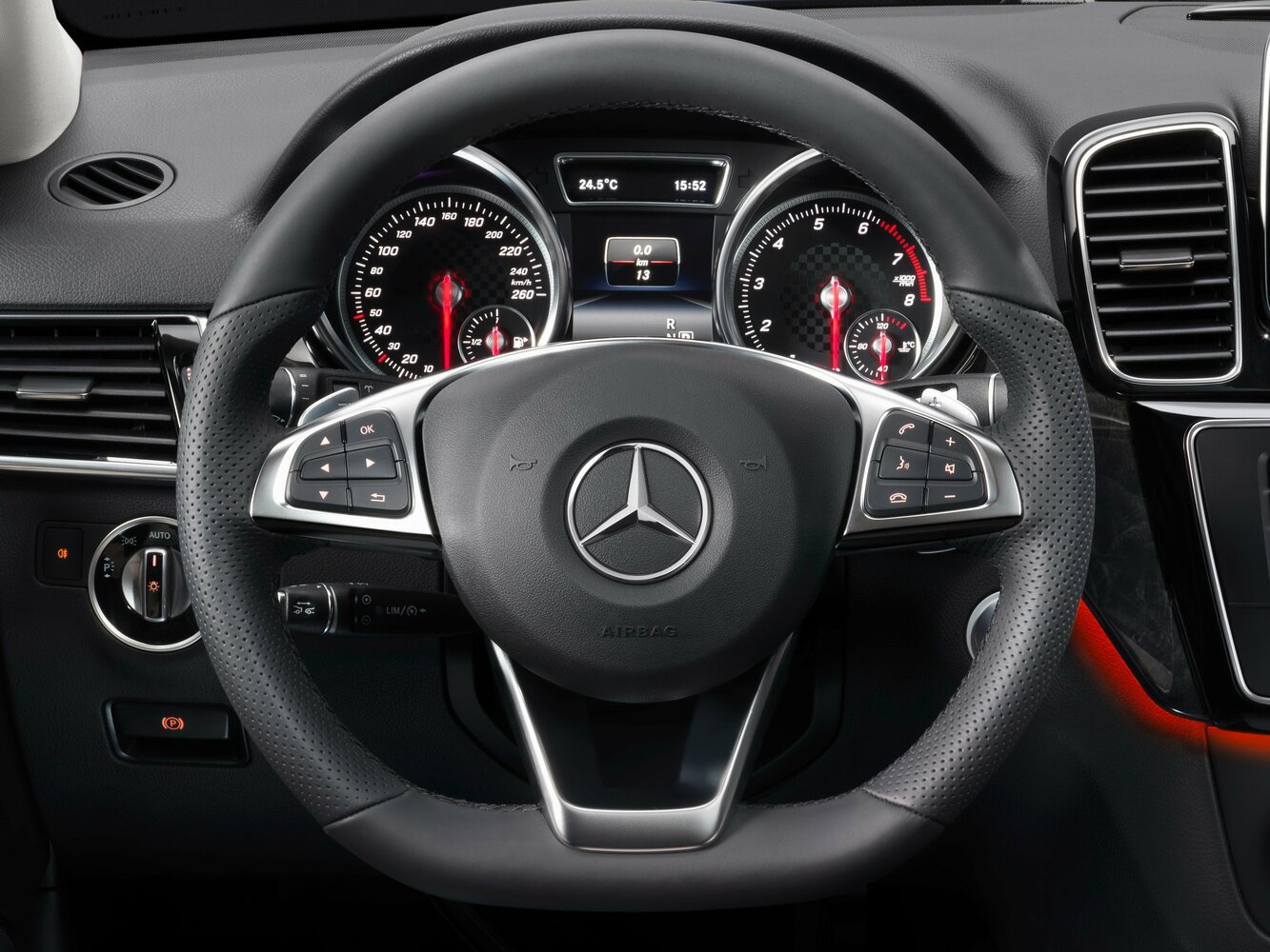 Mercedes-Benz GLE I (W166), 2015, фото 13