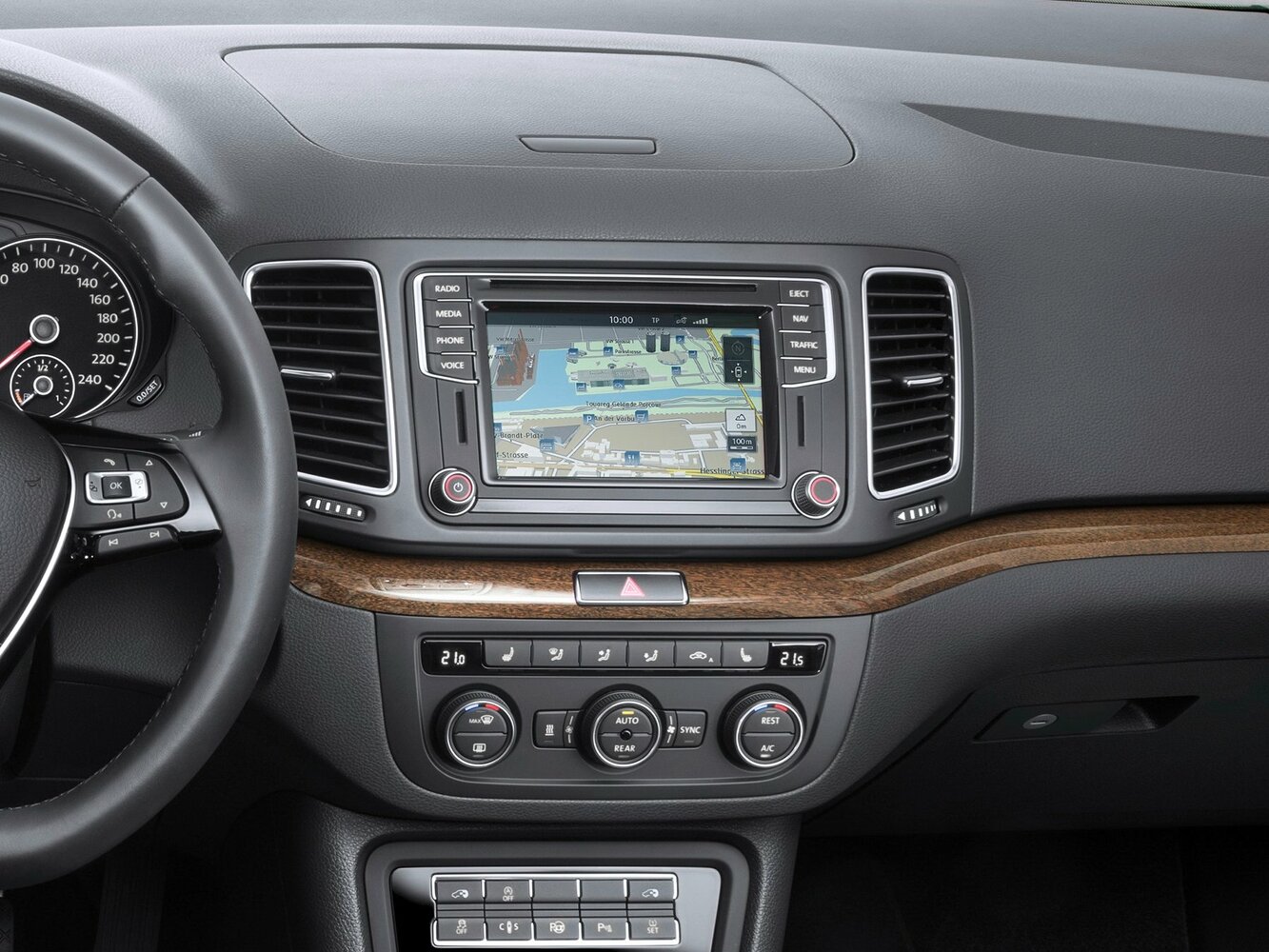 Volkswagen Sharan II Рестайлинг, 2015, фото 9