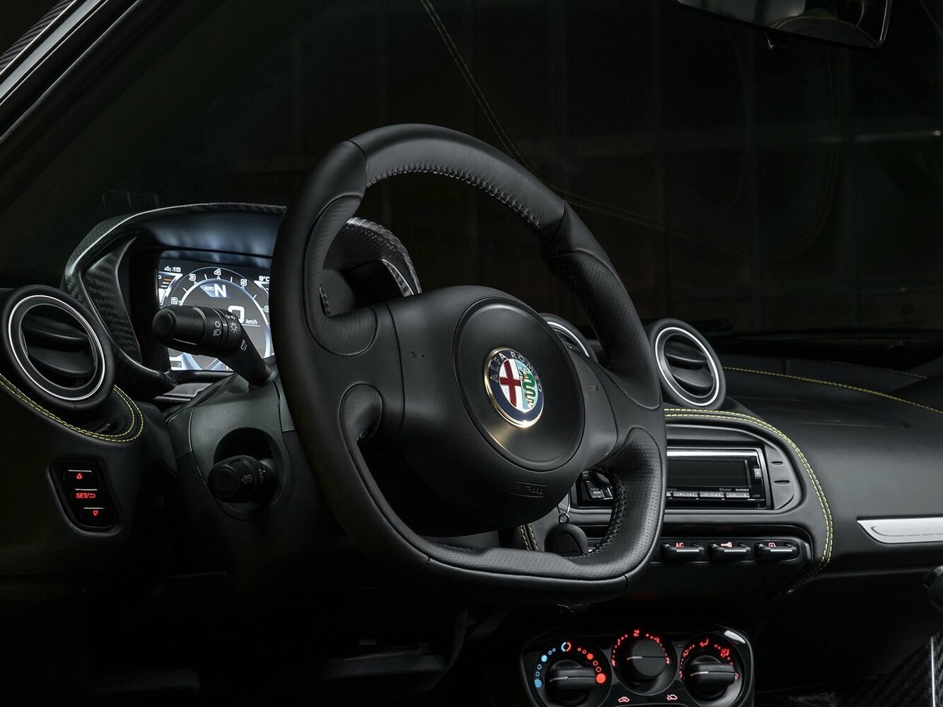 Alfa Romeo 4C, 2016, фото 12