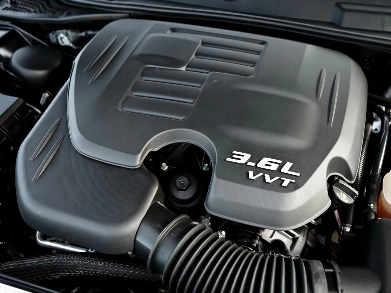 Dodge Challenger III Рестайлинг, 2012, фото 4