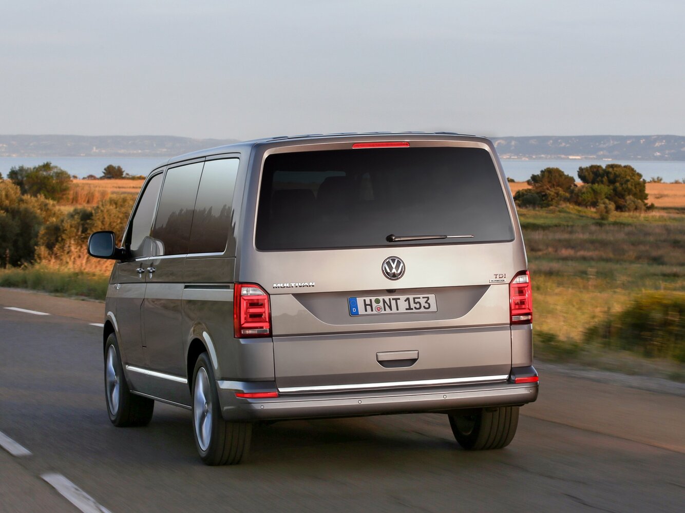 Volkswagen Multivan T6, 2020, фото 3