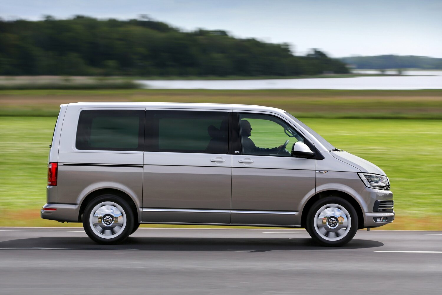Volkswagen Multivan T6, 2020, фото 2