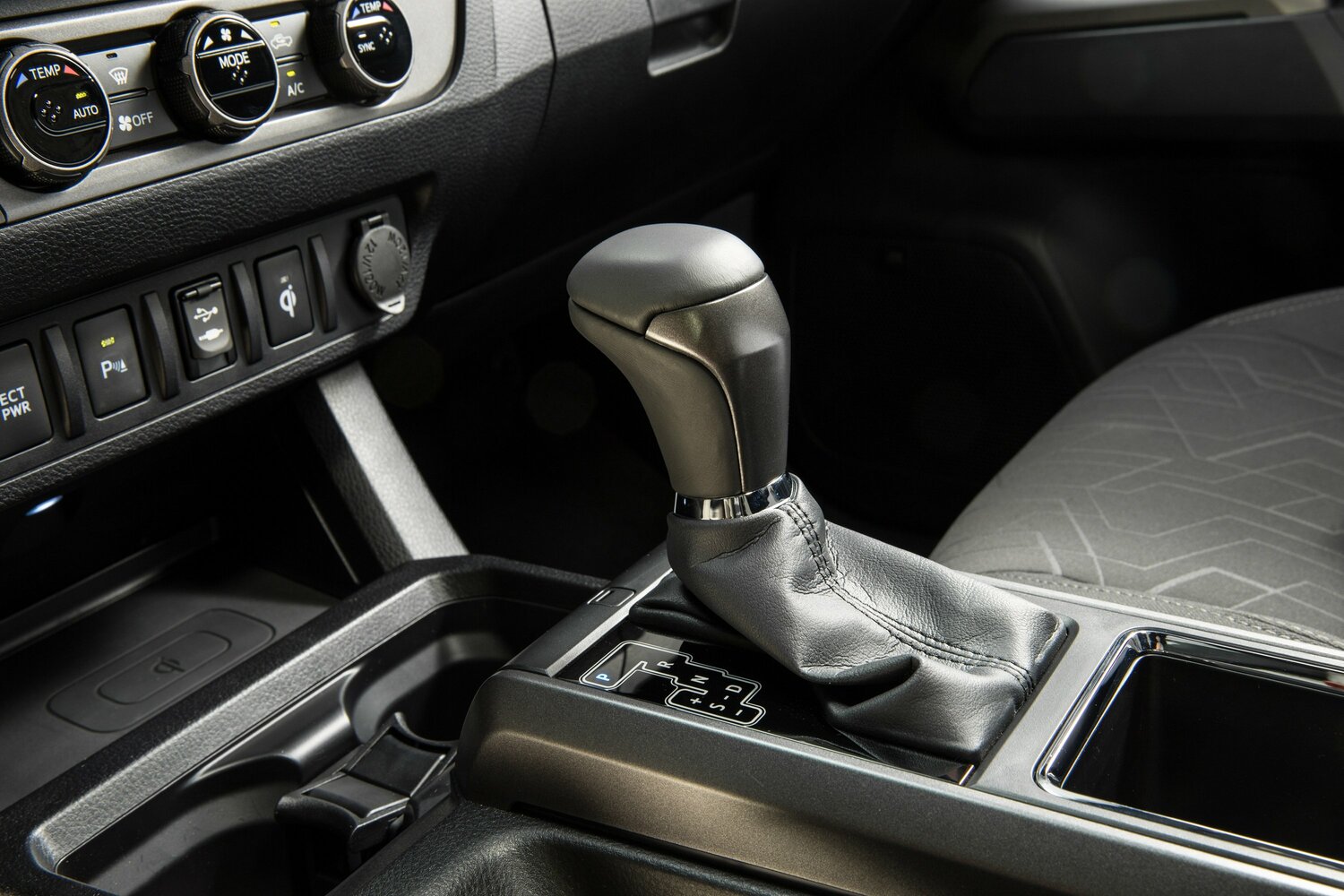 Toyota Tacoma III, 2020, фото 3