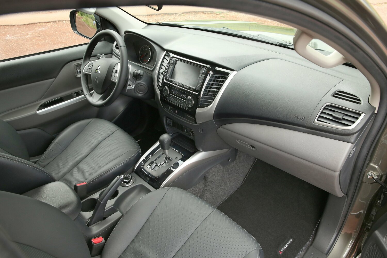 Mitsubishi L200 V, 2016, фото 12