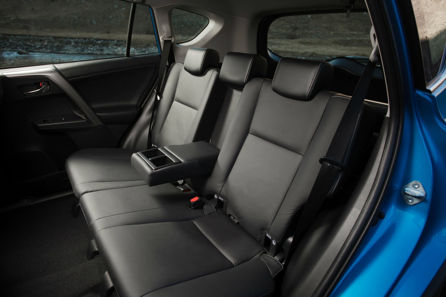 Toyota RAV4 IV (XA40) Рестайлинг, 2015, фото 3