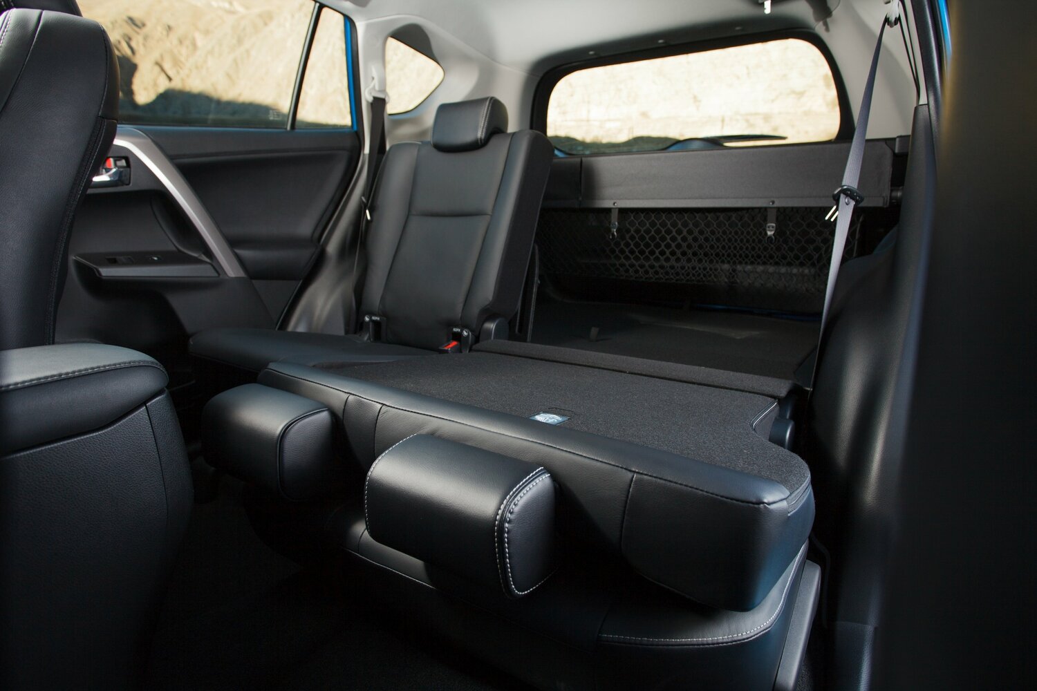 Toyota RAV4 IV (XA40) Рестайлинг, 2015, фото 16