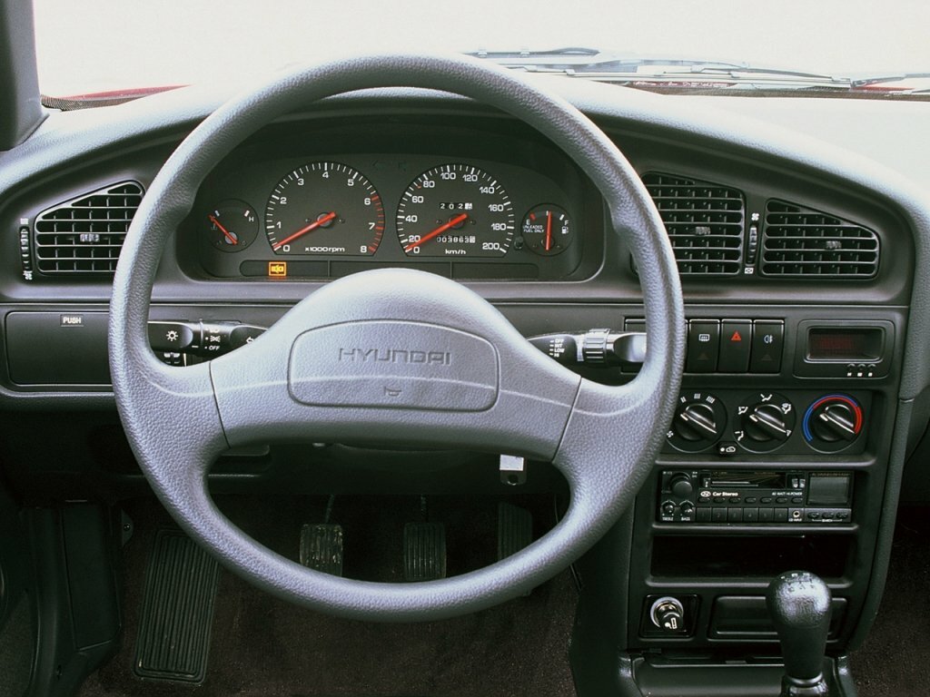 Hyundai Lantra I, 1995, фото 1
