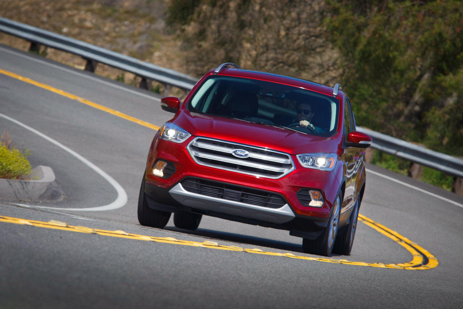 Ford Escape III Рестайлинг, 2016, фото 7