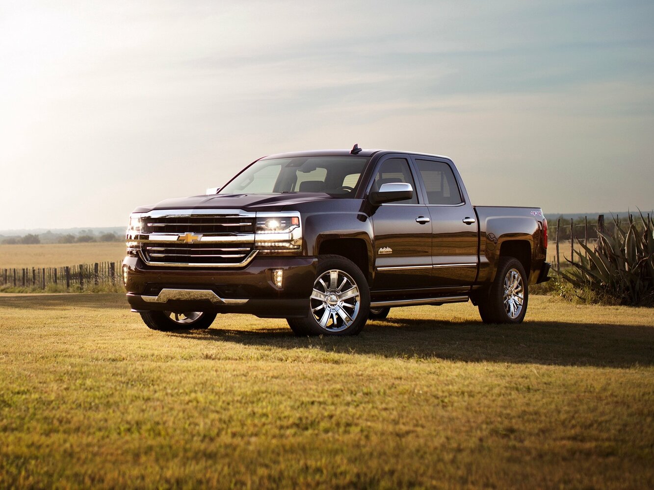Chevrolet Silverado III (K2XX) Рестайлинг, 2017, фото 2