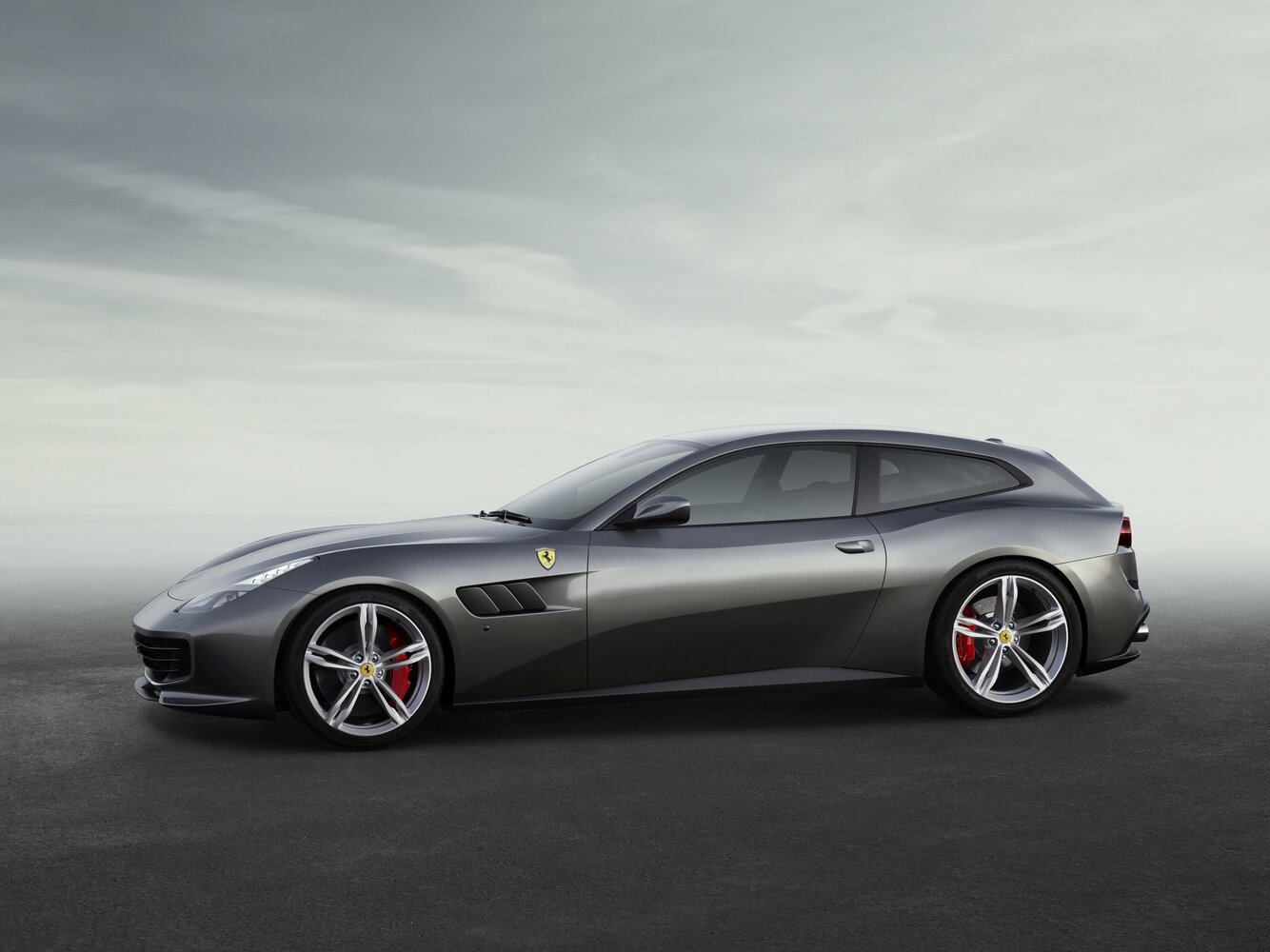 Ferrari GTC4Lusso, 2018, фото 11