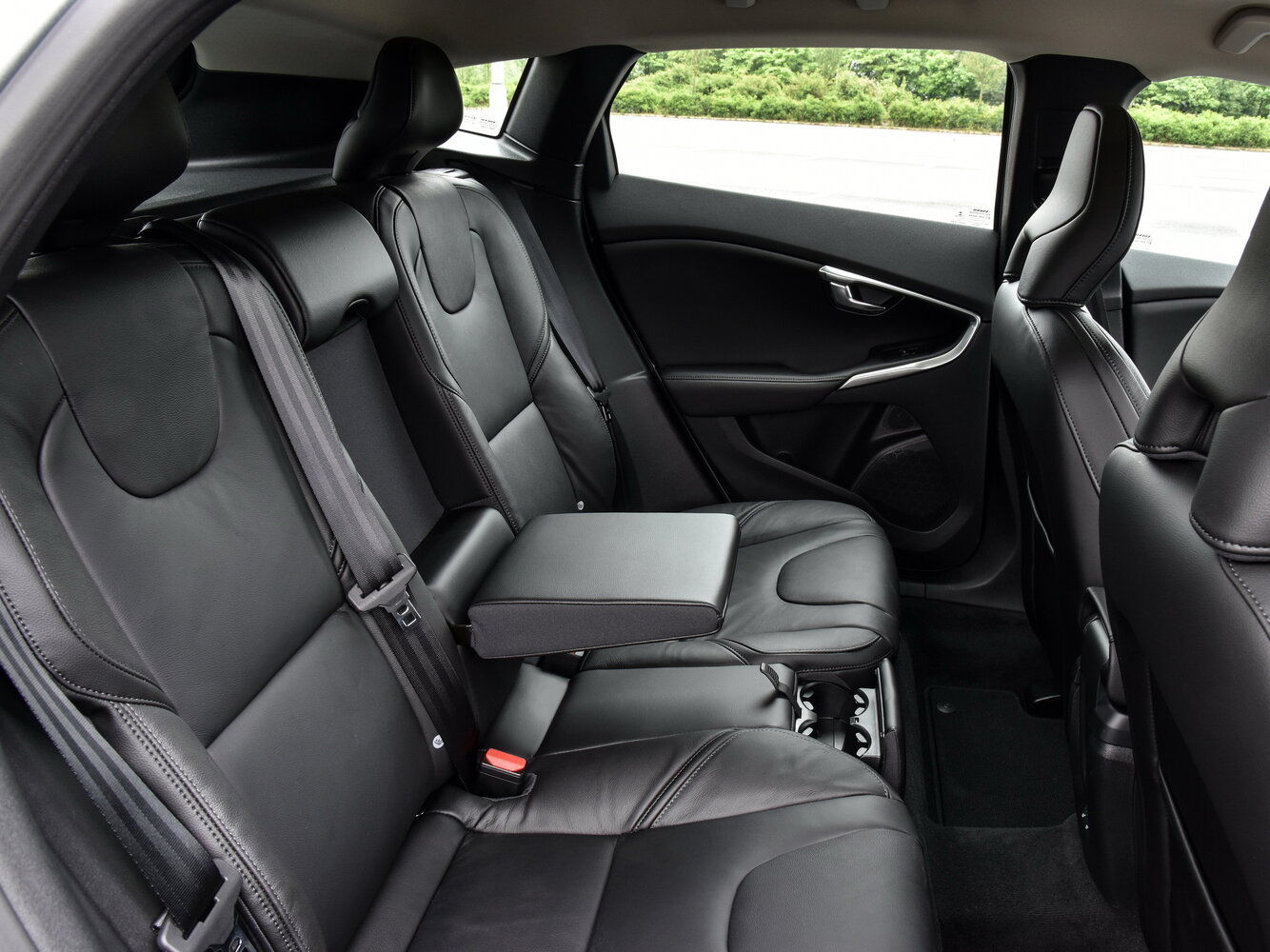Volvo V40 II Рестайлинг, 2016, фото 9