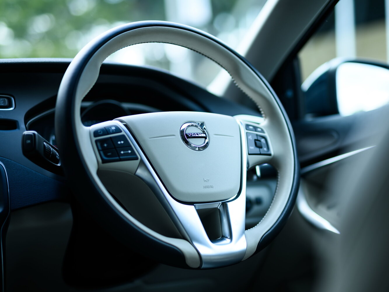 Volvo V40 II Рестайлинг, 2016, фото 17