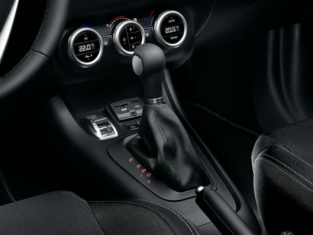 Alfa Romeo Giulietta III Рестайлинг, 2017, фото 2