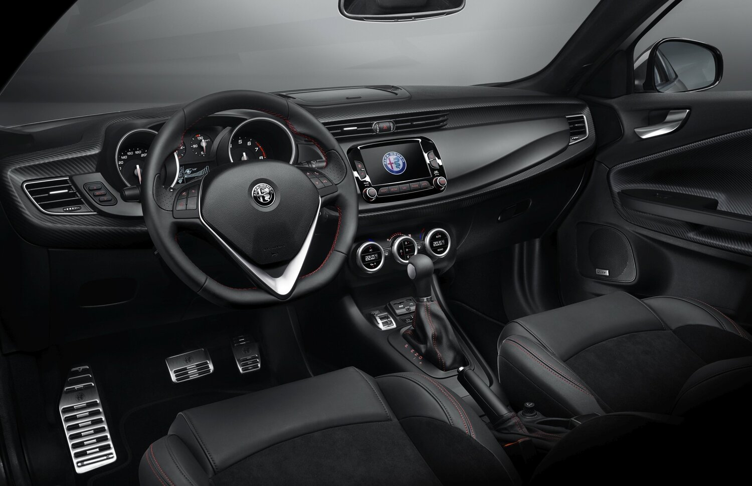 Alfa Romeo Giulietta III Рестайлинг, 2017, фото 12