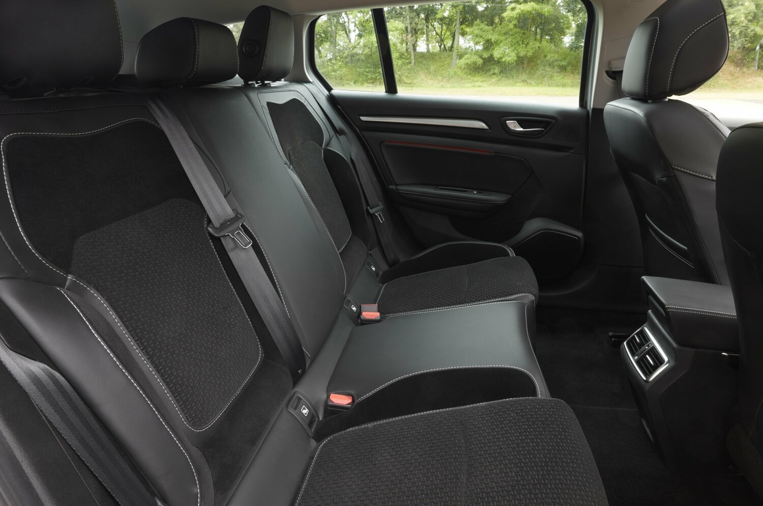 Renault Megane IV, 2017, фото 10