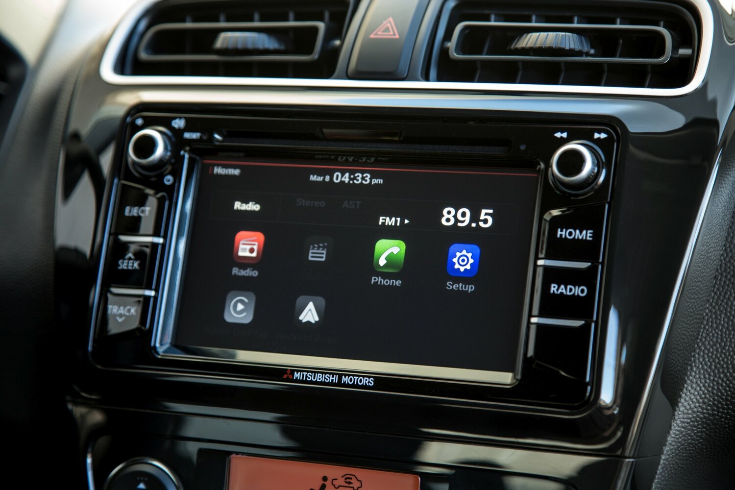 Mitsubishi Mirage VI Рестайлинг, 2015, фото 8
