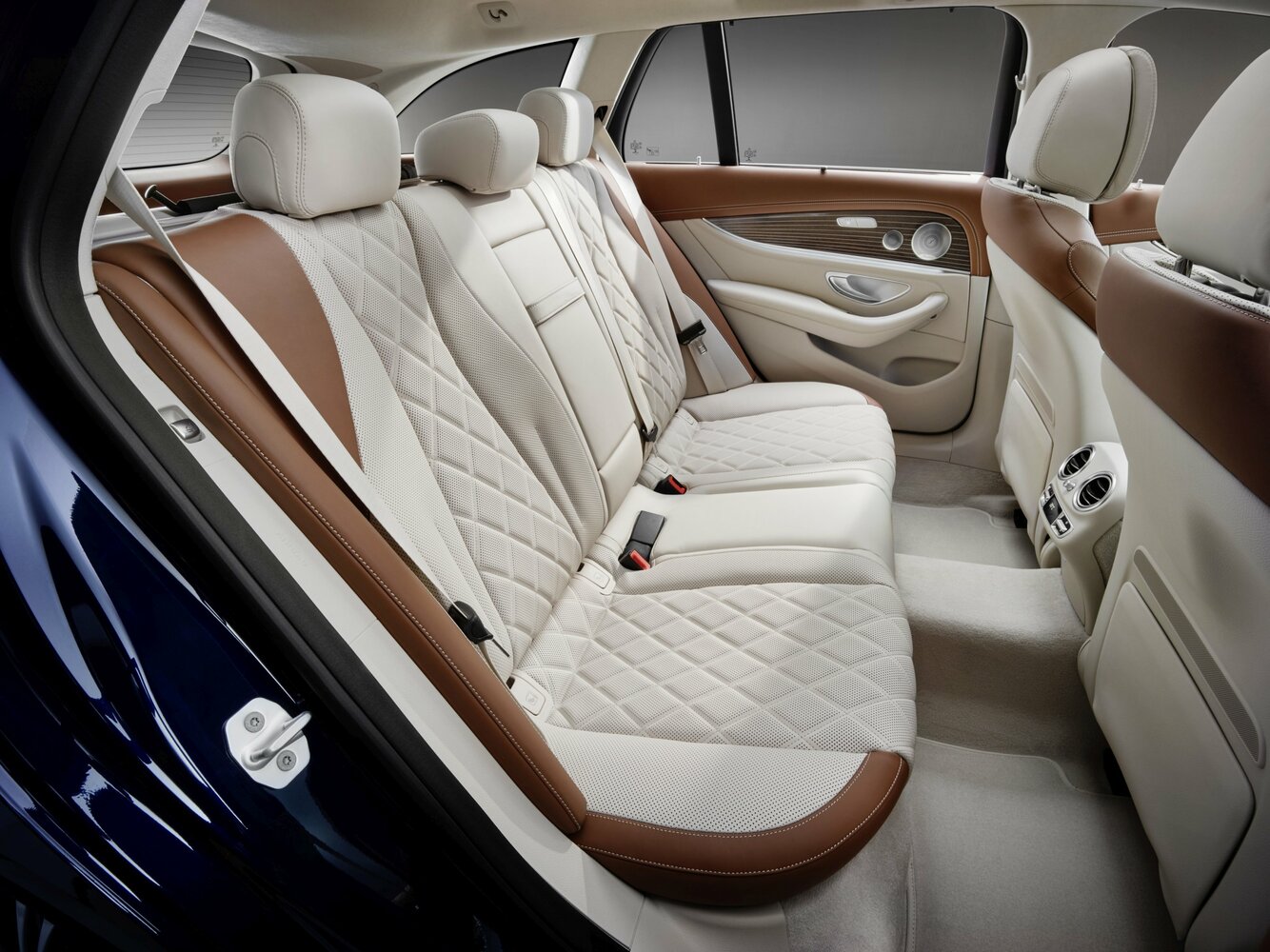 Mercedes-Benz E-Класс V (W213, S213, C238), 2021, фото 3