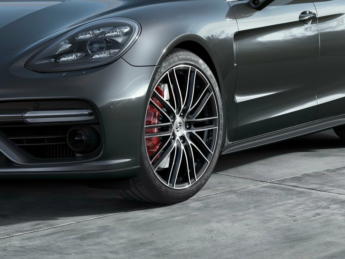 Porsche Panamera II, 2016, фото 1