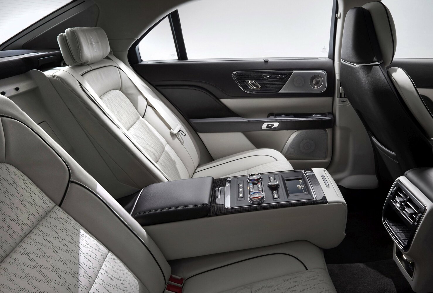 Lincoln Continental X, 2019, фото 2