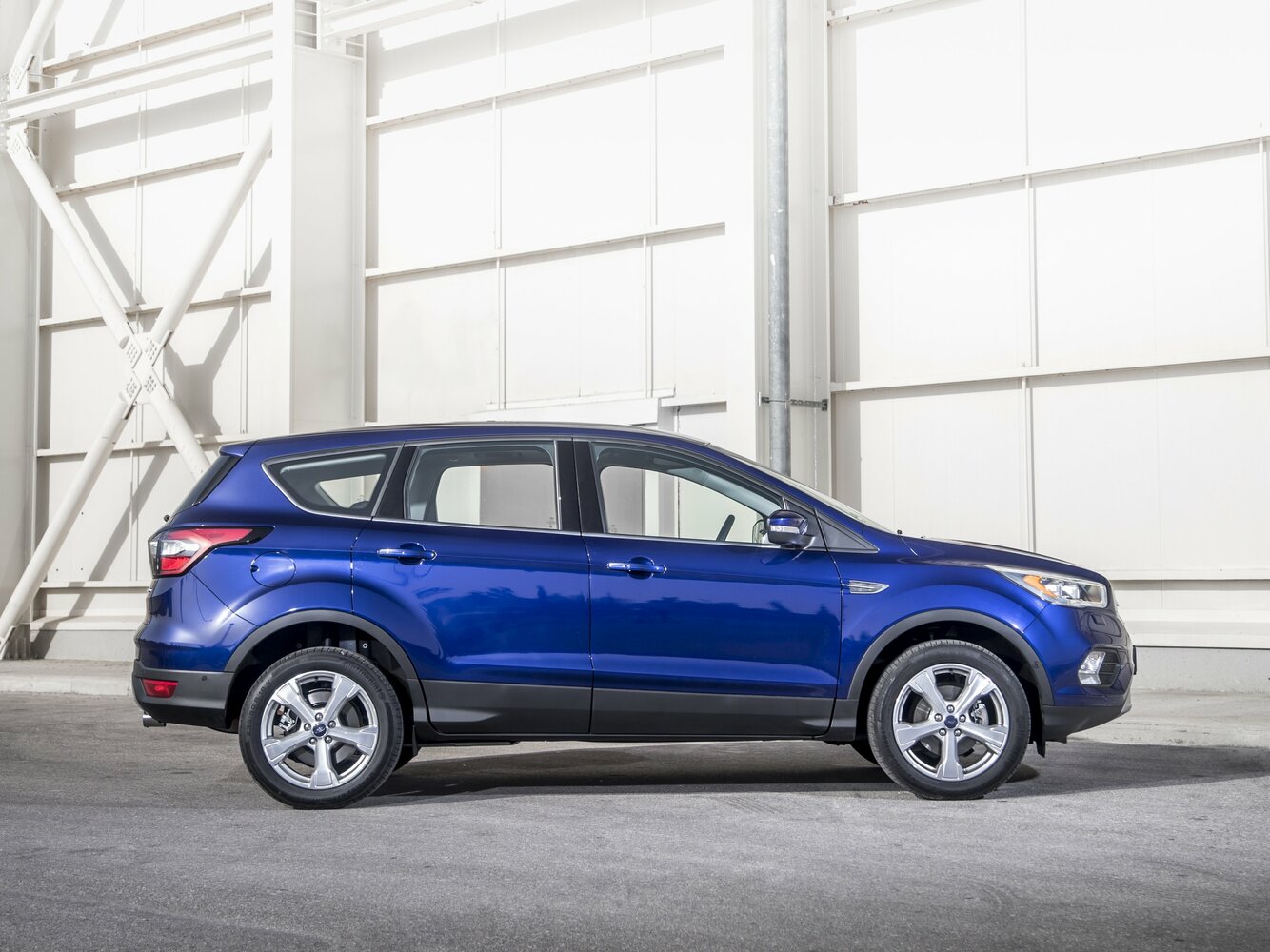 Ford Kuga II Рестайлинг, 2018, фото 16