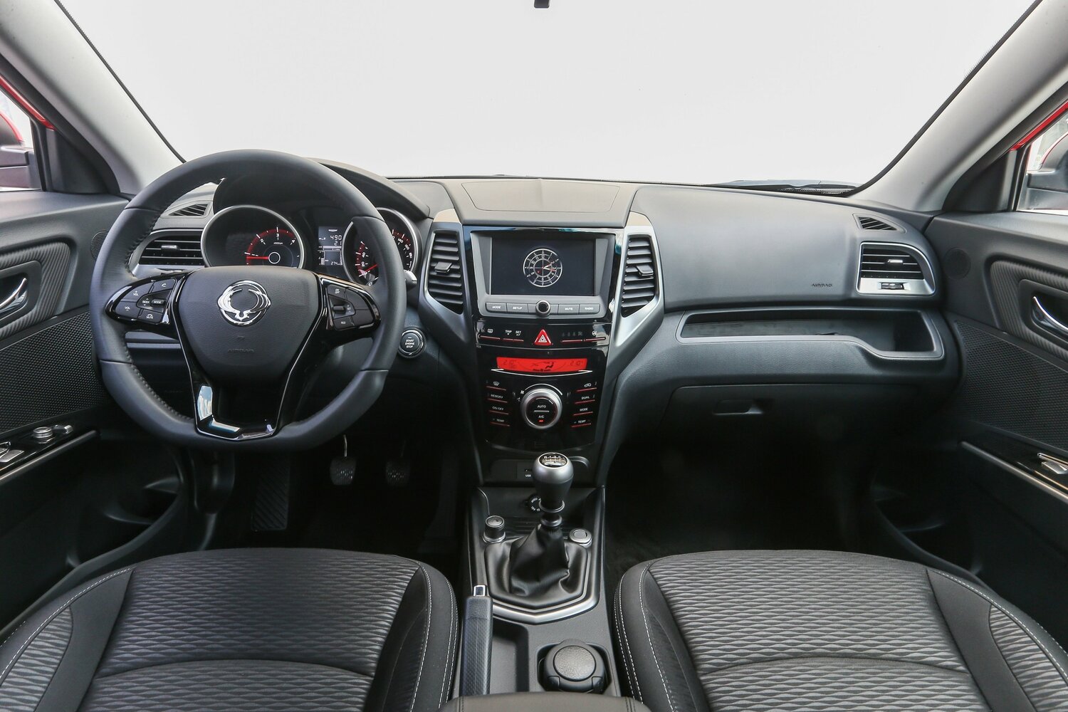 SsangYong XLV I, 2022, фото 10